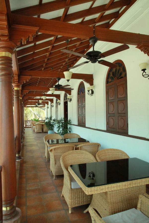 Villa De 1945 Mahe Exterior foto